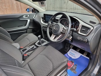 Used Kia Ceed 2022 for sale - 75487589: Photo