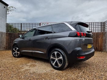 Used Peugeot 5008 2019 for sale - 75653650: Photo