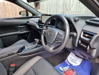 Used Lexus UX 2023 for sale - 78850893: Photo