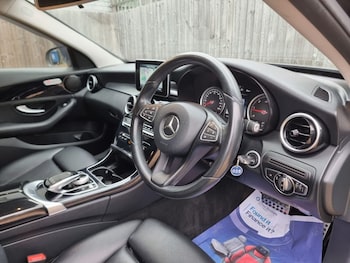 Used Mercedes-Benz C Class 2017 for sale - 77594697: Photo