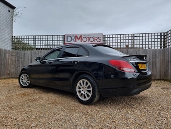 Used Mercedes-Benz C Class 2017 for sale - 77594697: Photo