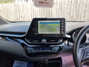 Used Toyota C-HR 2021 for sale - 79178595: Photo