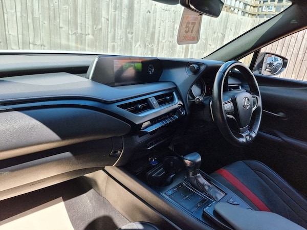 Used Lexus UX 2019 for sale - 74884447: Photo 18