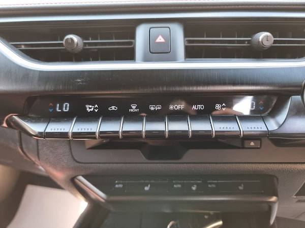 Used Lexus UX 2019 for sale - 74884447: Photo 36