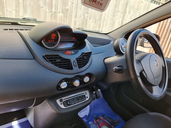 Used Renault Twingo 2012 for sale - 75777787: Photo 25