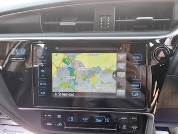 Used Toyota Auris 2017 for sale - 79089656: Photo