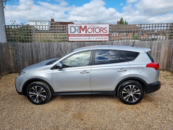 Used Toyota RAV4 2015 for sale - 74016427: Photo 19