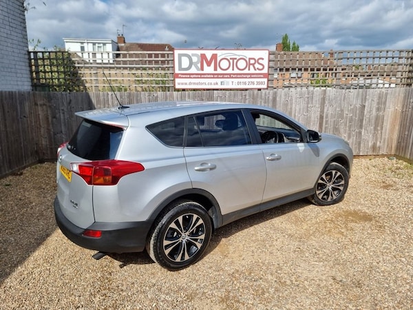 Used Toyota RAV4 2015 for sale - 74016427: Photo 24