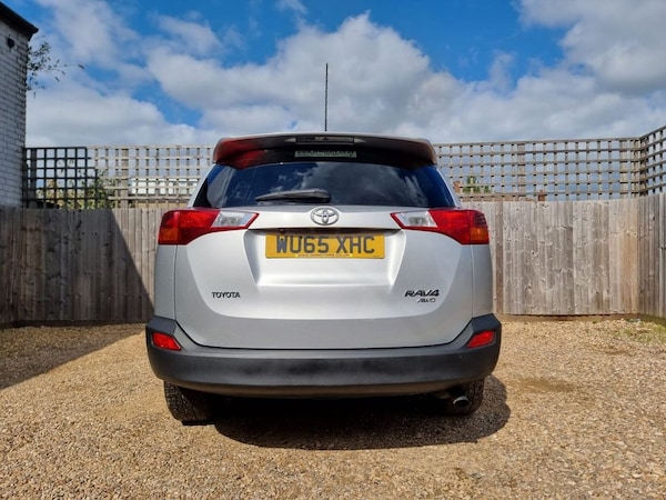 Used Toyota RAV4 2015 for sale - 74016427: Photo 27