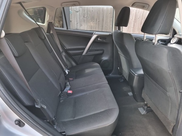 Used Toyota RAV4 2015 for sale - 74016427: Photo 30