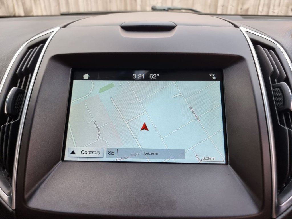 Used Ford Edge 2018 for sale - 76118595: Photo 3