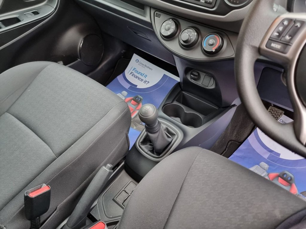 Used Toyota Yaris 2018 for sale - 76848166: Photo 22