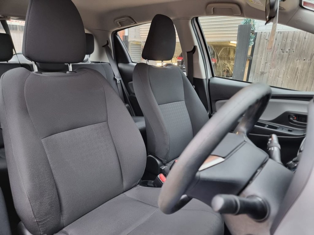 Used Toyota Yaris 2018 for sale - 76848166: Photo 33
