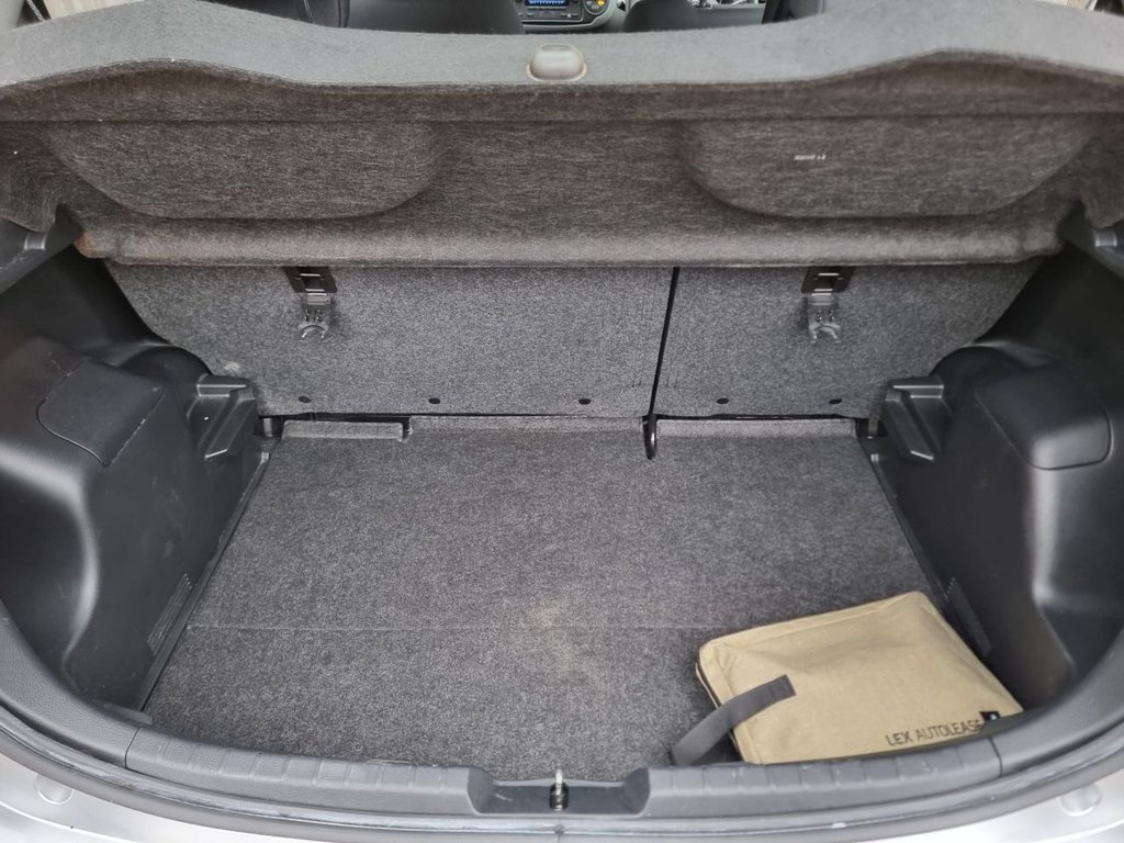 Used Toyota Yaris 2018 for sale - 76848166: Photo 35