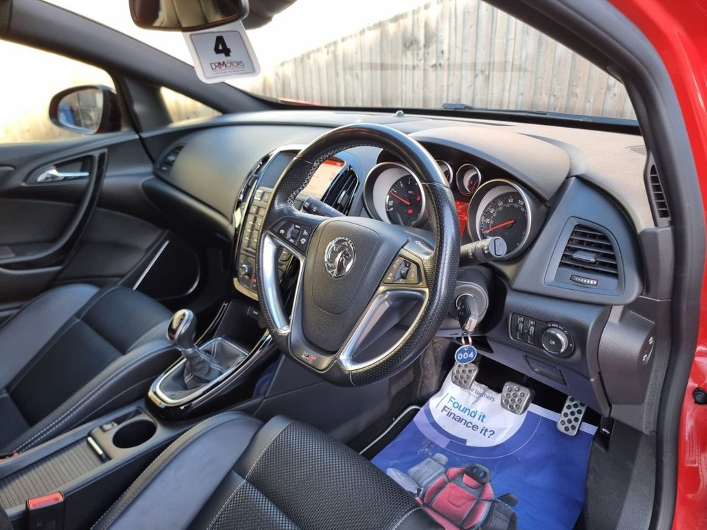 Used Vauxhall Astra GTC 2018 for sale - 76698496: Photo 2