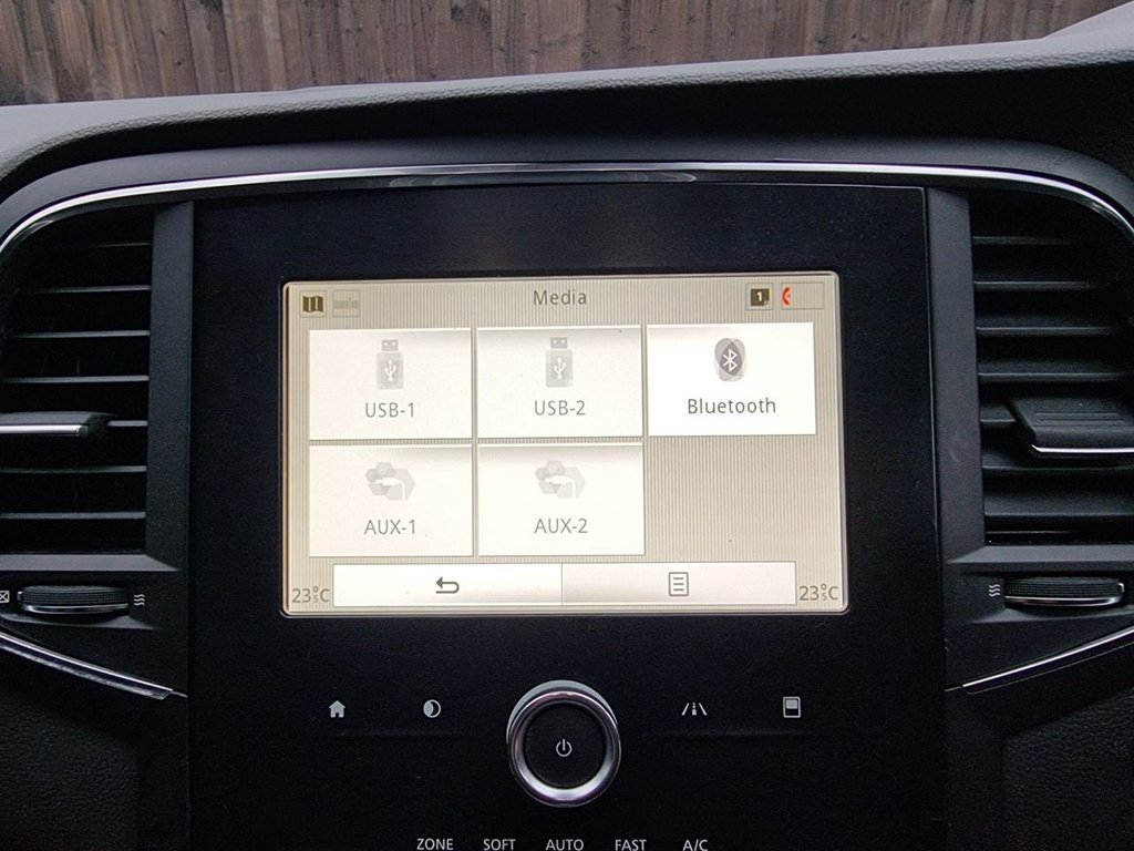 Used Renault Megane 2019 for sale - 76711361: Photo 32