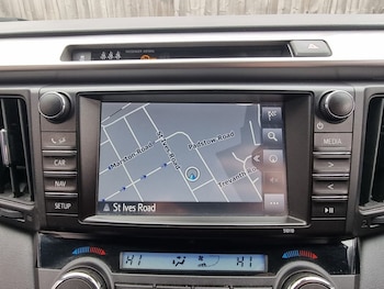 Used Toyota RAV4 2018 for sale - 77967196: Photo