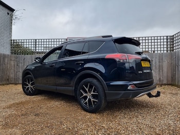Used Toyota RAV4 2018 for sale - 77967196: Photo