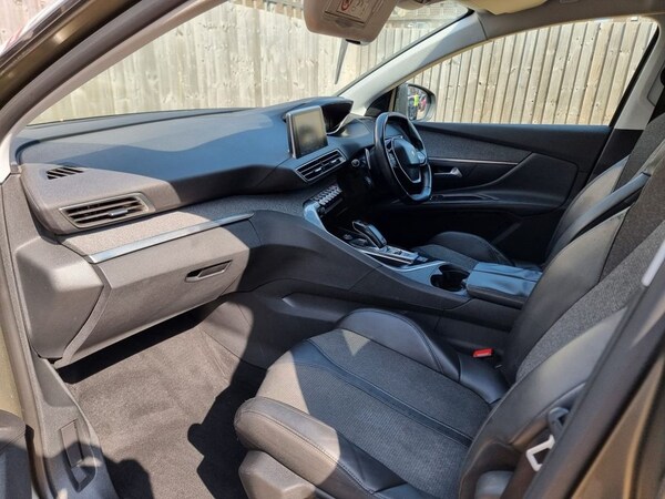 Used Peugeot 5008 2017 for sale - 75320639: Photo 25
