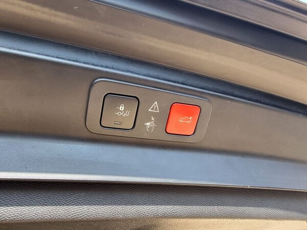 Used Peugeot 5008 2017 for sale - 75320639: Photo 41