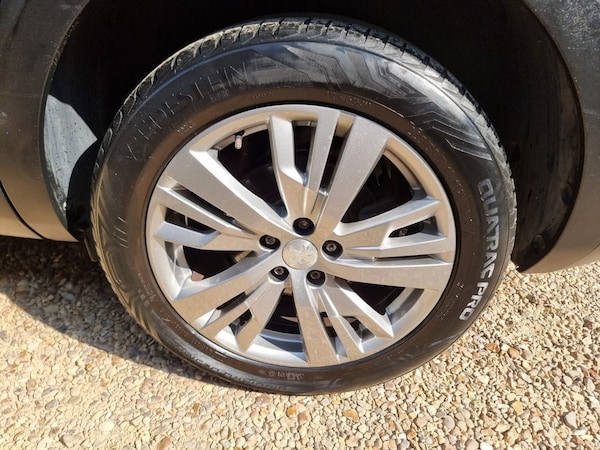 Used Peugeot 5008 2017 for sale - 75320639: Photo 43