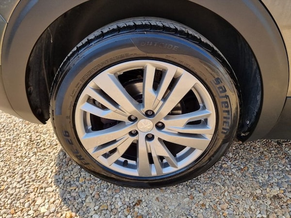 Used Peugeot 5008 2017 for sale - 75320639: Photo 44