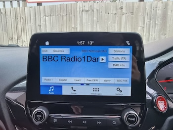 Used Ford Fiesta 2018 for sale - 78002889: Photo