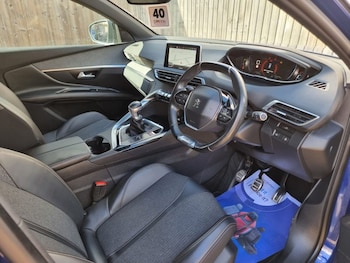 Used Peugeot 3008 2018 for sale - 75765325: Photo