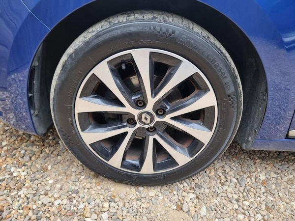 Used Renault Clio 2020 for sale - 76210628: Photo 37