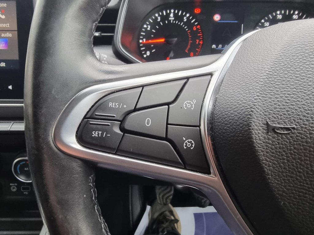 Used Renault Clio 2020 for sale - 76210628: Photo 50