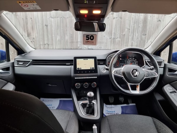 Used Renault Clio 2020 for sale - 76210628: Photo 5
