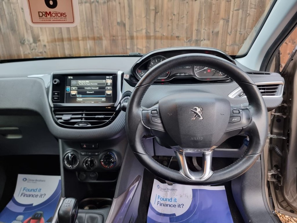 Used Peugeot 2008 2015 for sale - 76386475: Photo 12