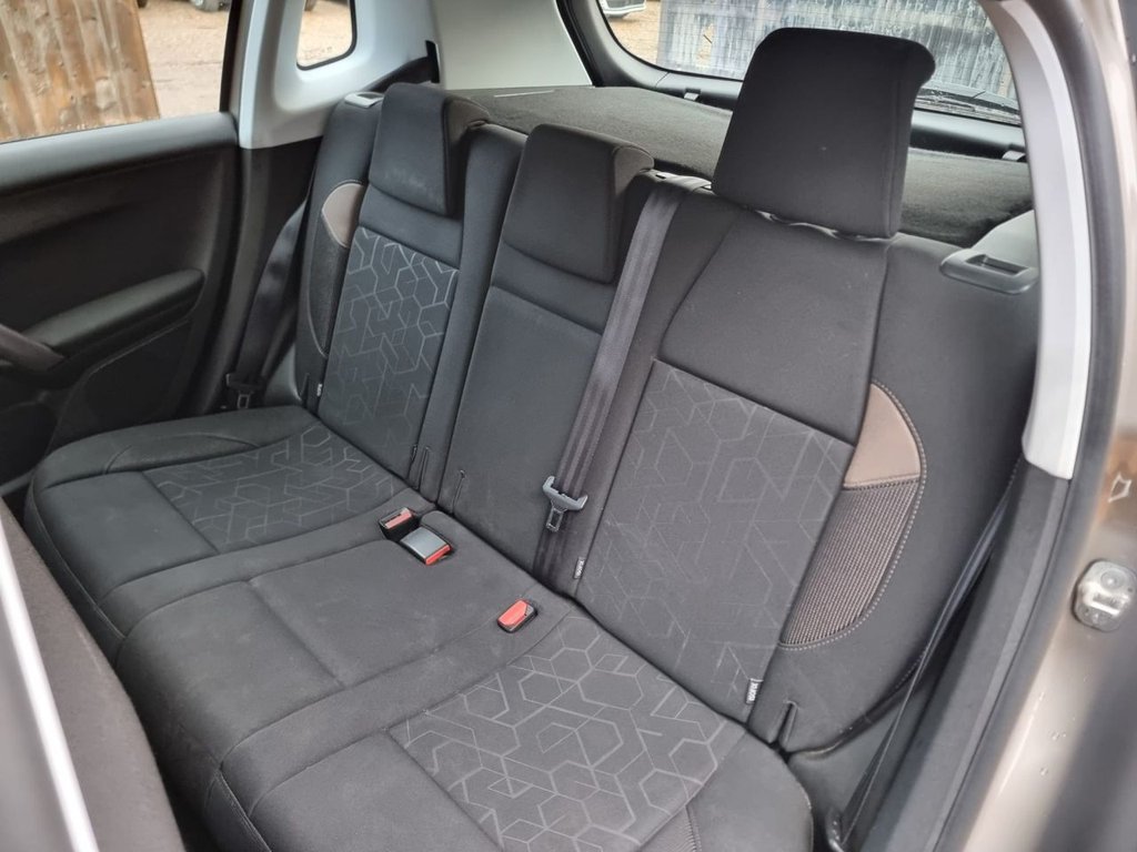 Used Peugeot 2008 2015 for sale - 76386475: Photo 31