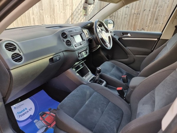 Used Volkswagen Tiguan 2015 for sale - 73561170: Photo 24