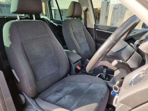 Used Volkswagen Tiguan 2015 for sale - 73561170: Photo 37
