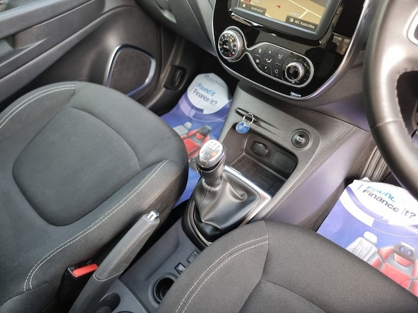 Used Renault Captur 2019 for sale - 76119043: Photo 17