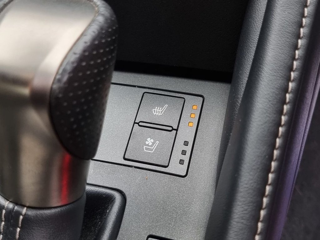 Used Lexus RC 2019 for sale - 75937339: Photo 11