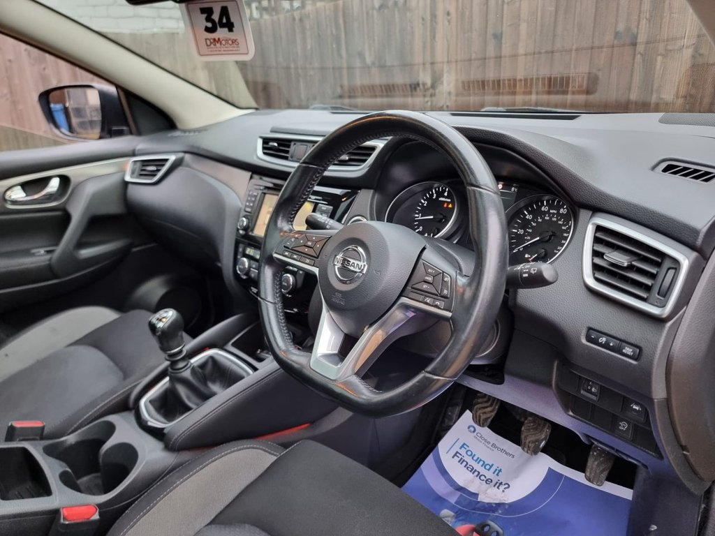 Used Nissan Qashqai 2018 for sale - 76642459: Photo 18