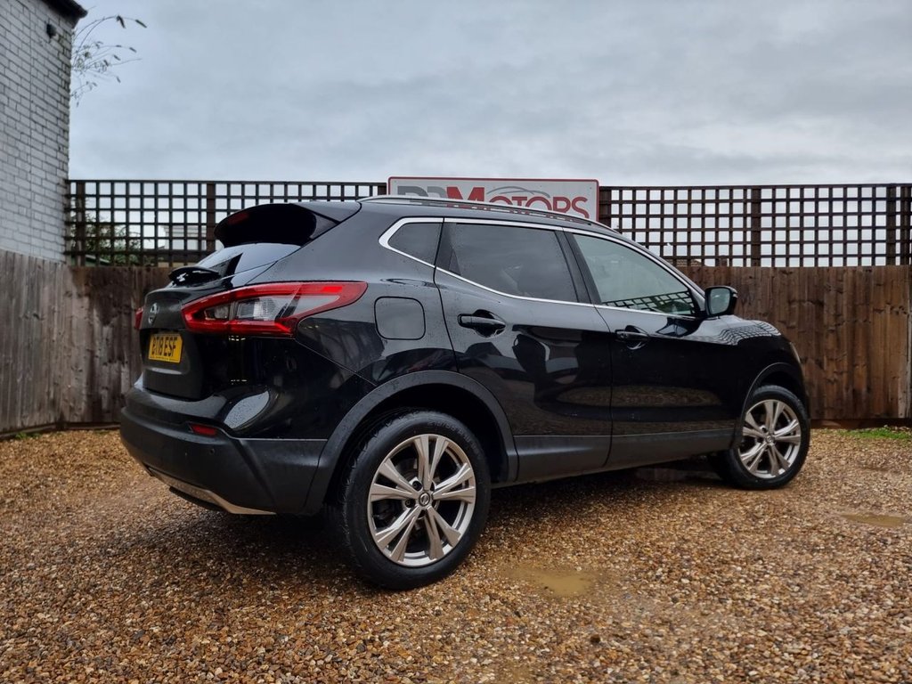 Used Nissan Qashqai 2018 for sale - 76642459: Photo 24