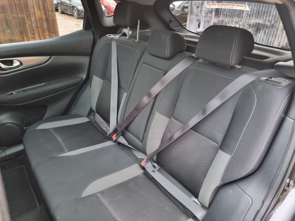 Used Nissan Qashqai 2018 for sale - 76642459: Photo 29