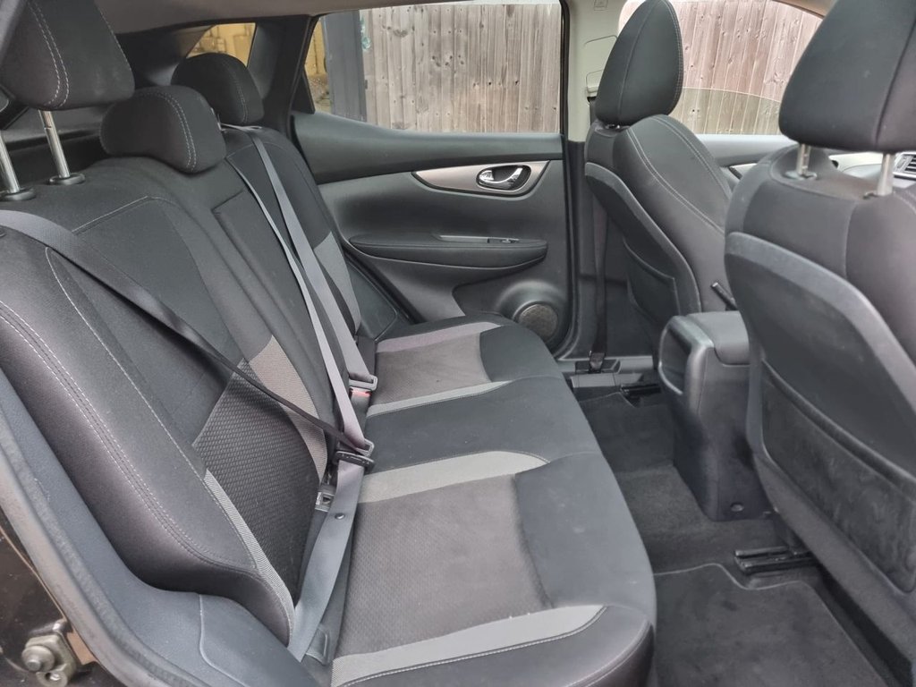 Used Nissan Qashqai 2018 for sale - 76642459: Photo 40