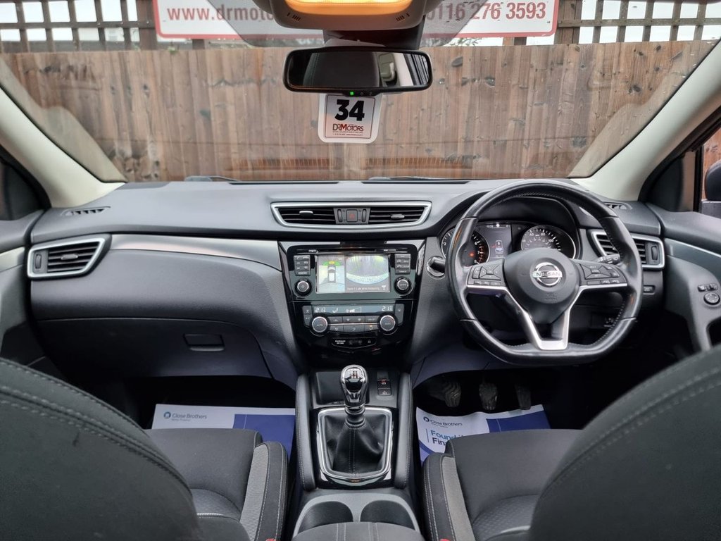 Used Nissan Qashqai 2018 for sale - 76642459: Photo 9