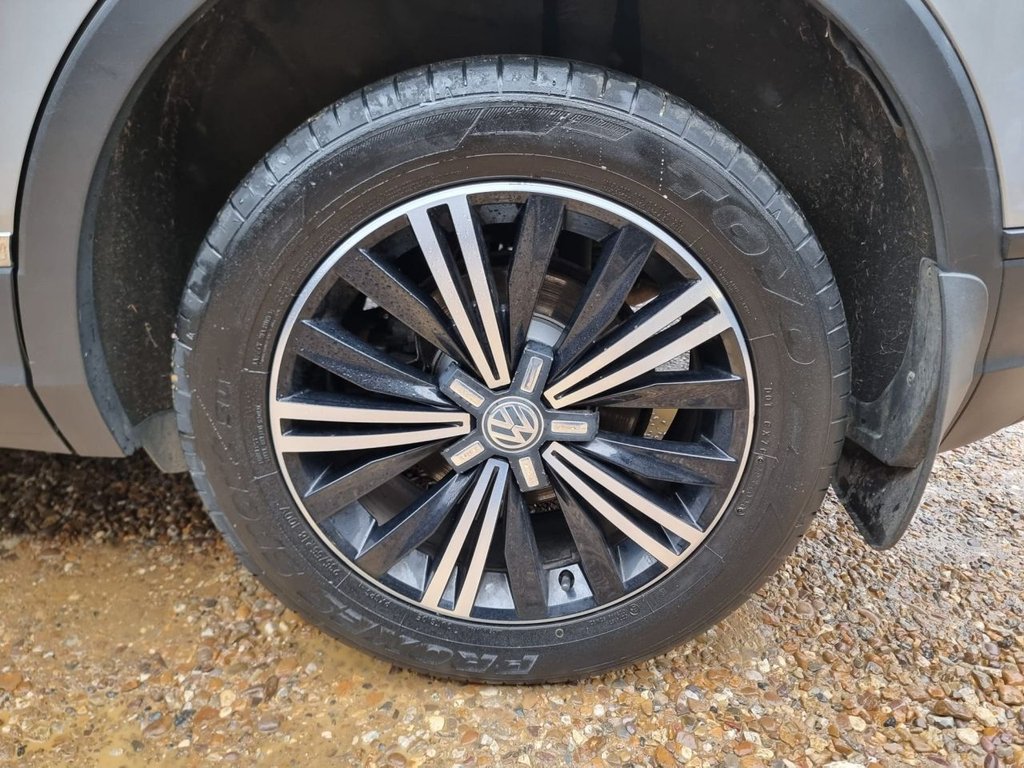 Used Volkswagen Tiguan 2016 for sale - 77111277: Photo 42