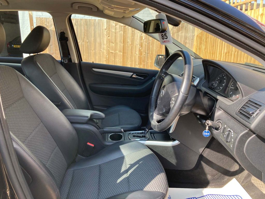 Used Mercedes-Benz A-Class 2012 for sale - 77161938: Photo 28