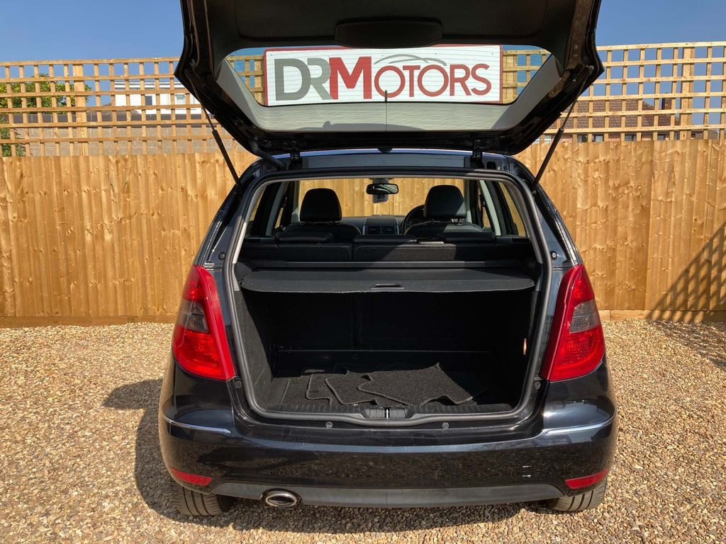 Used Mercedes-Benz A-Class 2012 for sale - 77161938: Photo 42