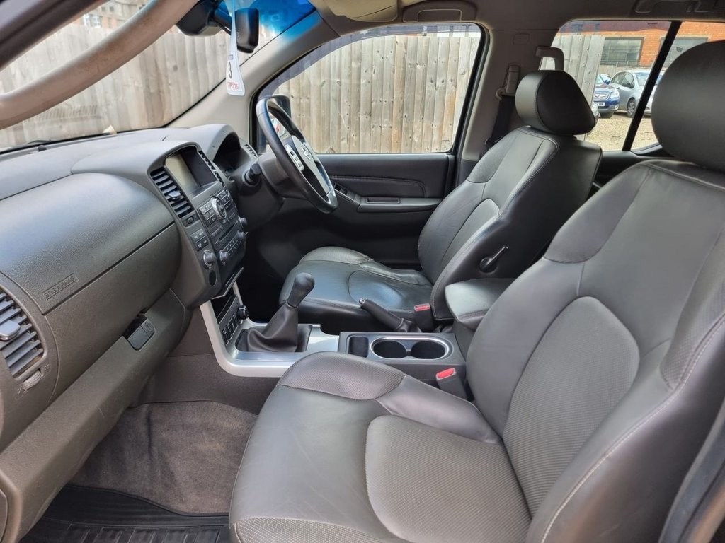 Used Nissan Navara 2015 for sale - 77161905: Photo 31