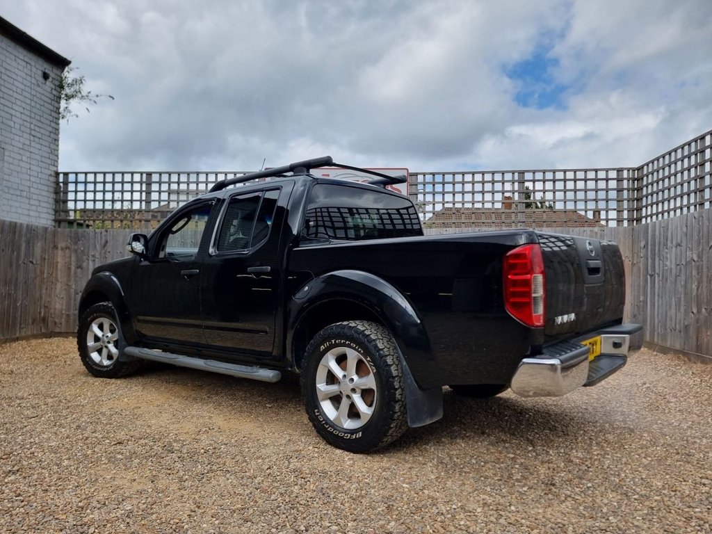 Used Nissan Navara 2015 for sale - 77161905: Photo 4