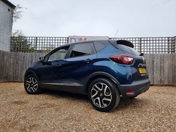 Used Renault Captur 2019 for sale - 79749214: Photo