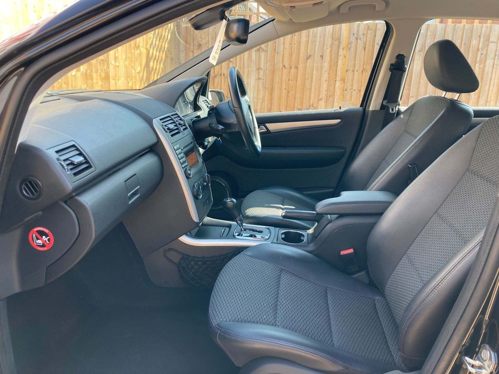 Used Mercedes-Benz A-Class 2012 for sale - 76848453: Photo 17