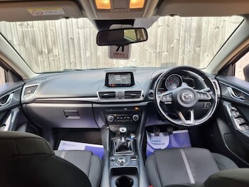 Used Mazda Mazda3 2018 for sale - 75832947: Photo